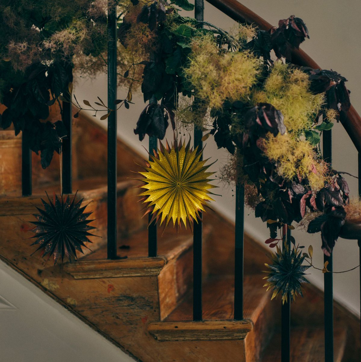 DECORATIONS · Festive decorations to adorn your home for years to come. 

Baubles hand-marbled by artisans in northern India, pleated petal garlands crafted with recycled cotton rag paper and card sets depicting atmospheric winter scenes → buff.ly/3SYyulR