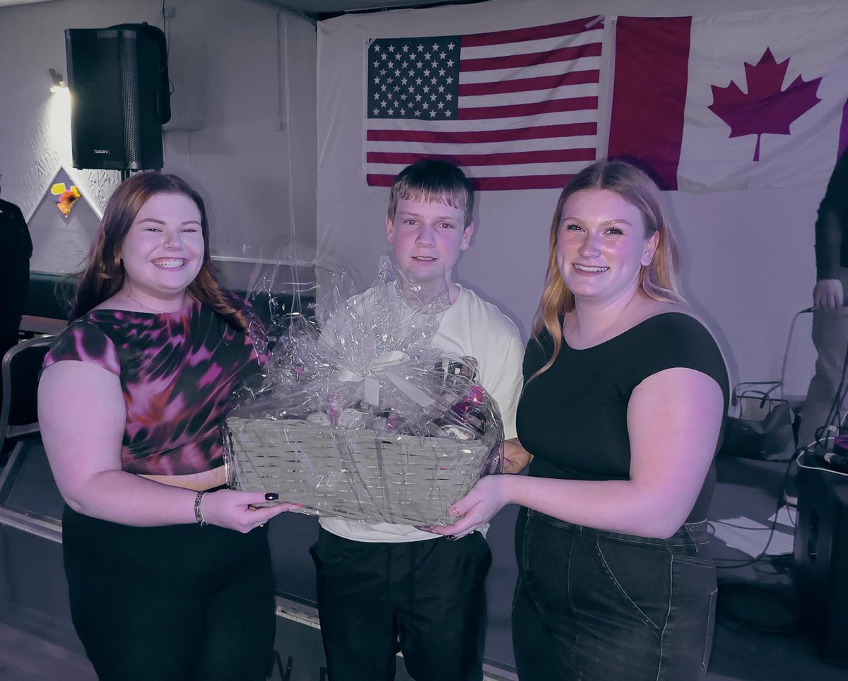 What a fantastic community quiz night in aid of our North American expeditions in 2025. Congratulations to Team Family Fortunes, and thank you to everyone who came and contributed. ✨🇺🇸🇨🇦✨ <a href="/stbenedictsren/">St Benedict's High School</a>