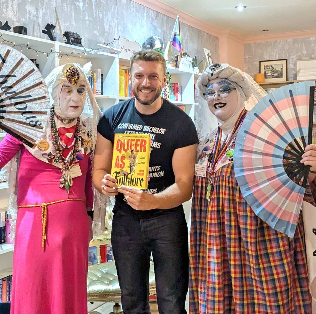I had such a beautiful welcome to <a href="/BigglestonesBks/">Bigglestones Books</a> in Glasgow. The sisters of perpetual indulgence gave me a blessing... 
I may have done a cry.

The Sisters are an offshoot from the Radical Faerie movement, a historic queer institution. They're in the book.
Thank you. 🏳️‍🌈😭