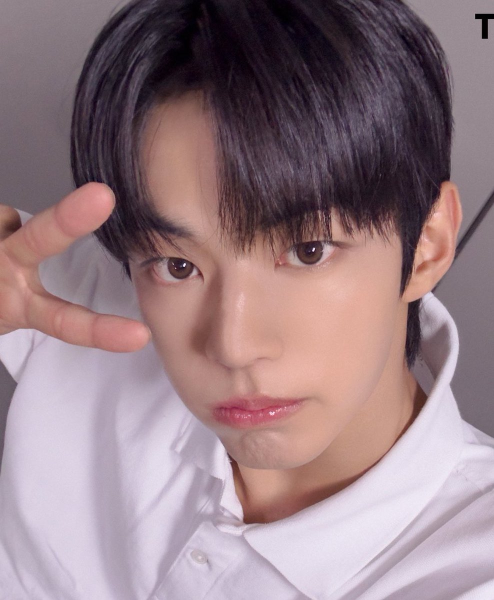 아진짜너무너무기엽게생김...너몇살이야