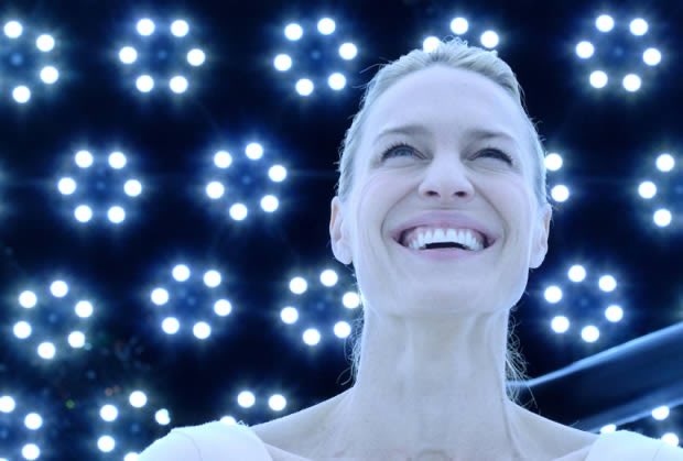 TravisBrickle's tweet image. Robin Wright, de la fiction à la réalité, du Congrès (2013) d’ #arifolman à Here (2023) de #robertzemeckis