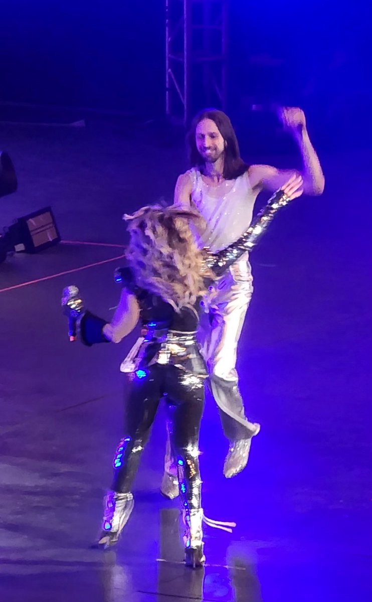syriacus's tweet photo. #Fey #FeyHitsTour 2024 8 de Nov #AuditorioNacional #CDMX #México Gerghard Milenkov #Amo #BailandoPorTi #ThePerfectSong #AzúcarAmargo  una noche de hits y de adrenalina.  @officialfey @AuditorioMx https://t.co/lN9xriHqgi