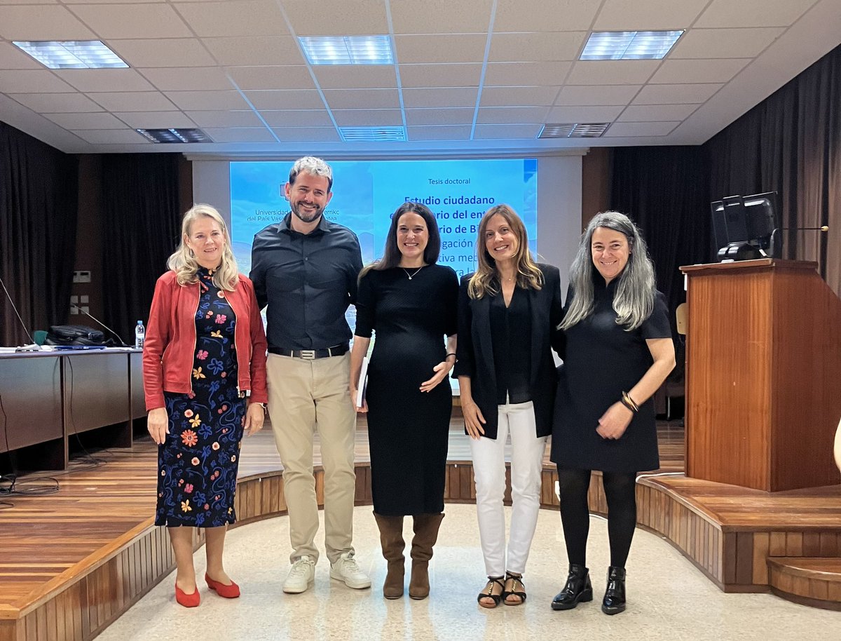 Proud to have directed the thesis on Bilbao's food environment! Our Nursing &amp; Health Promotion team at <a href="/upvehu/">UPV/EHU</a> continues to advance community health through citizen science, fostering collaboration between citizens and institutions. #CitizenScience #CommunityHealth #Photovoice