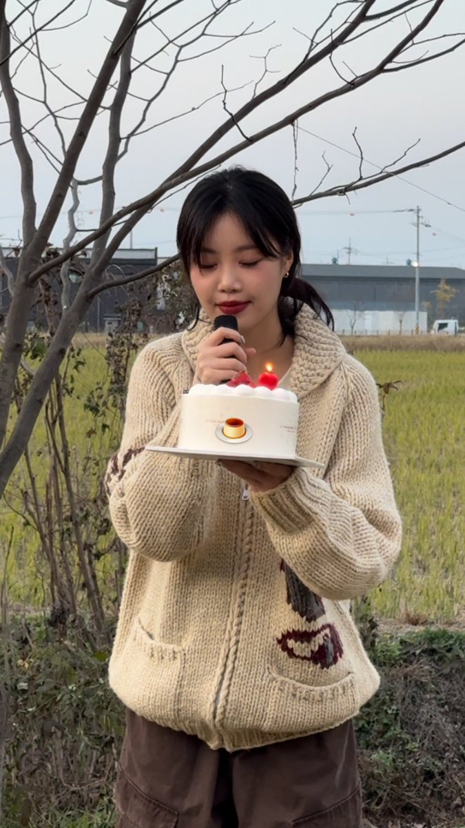 수탱서탱 영원히
행복만 했으면 좋겠당~~~❤️❤️