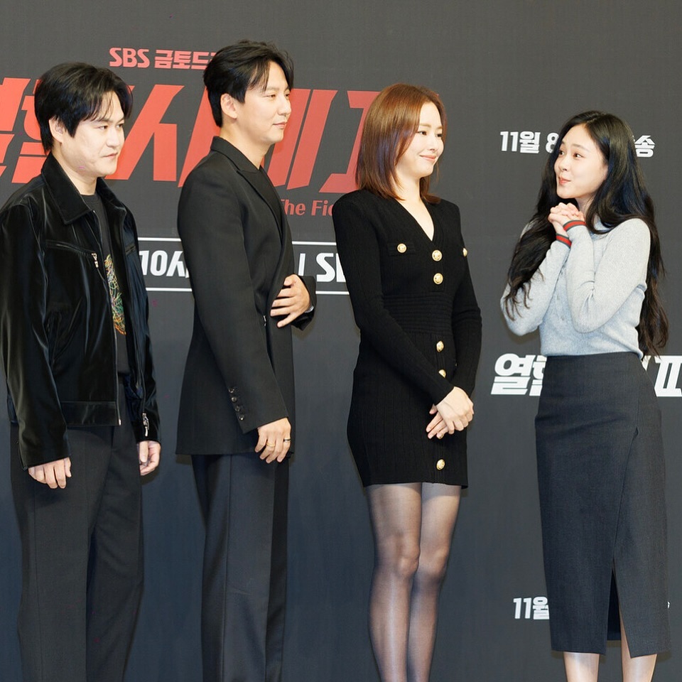 Bi.비. tweet media