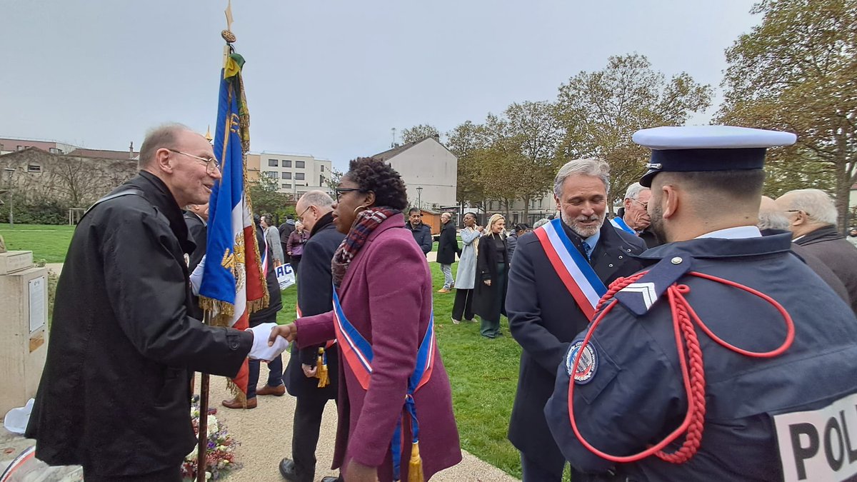 Au #Bourget pour commémorer le 54 ème anniversaire de la mort du Général De Gaulle.