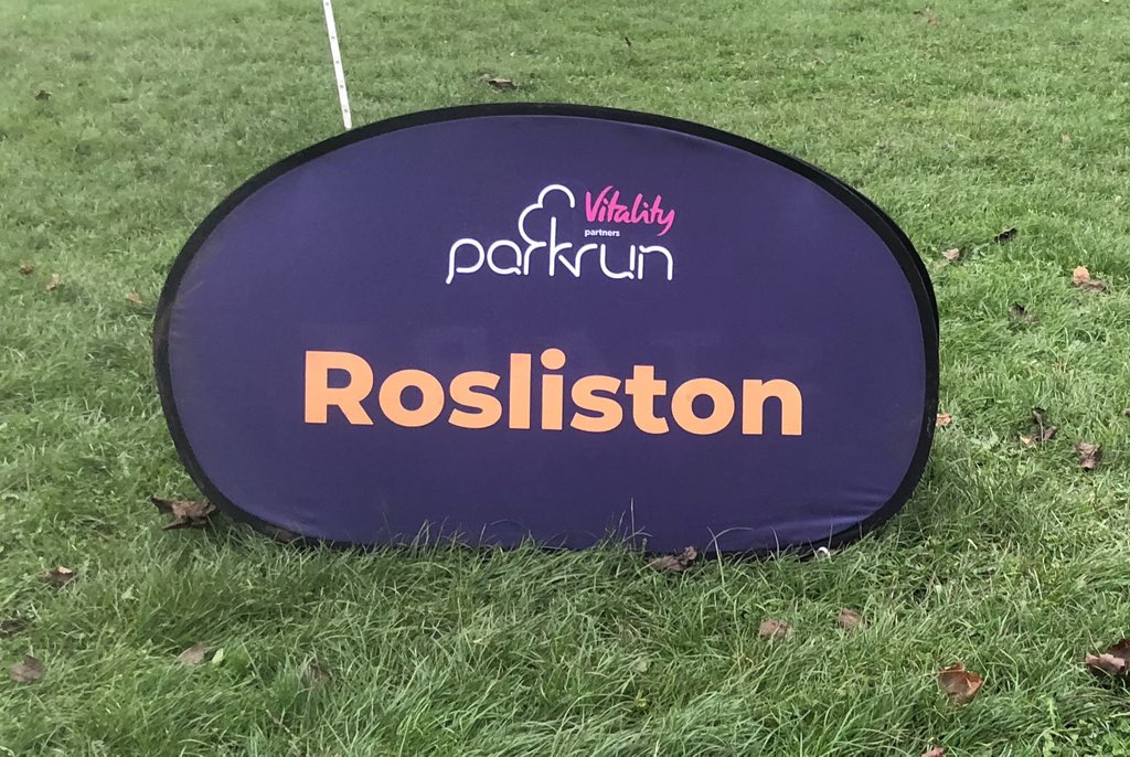 SamABaxter's tweet image. Rosliston parkrun this morning. It was very much what I was expecting. An amazing route if you like a trail run. A couple of cunning inclines at half way and at the end.