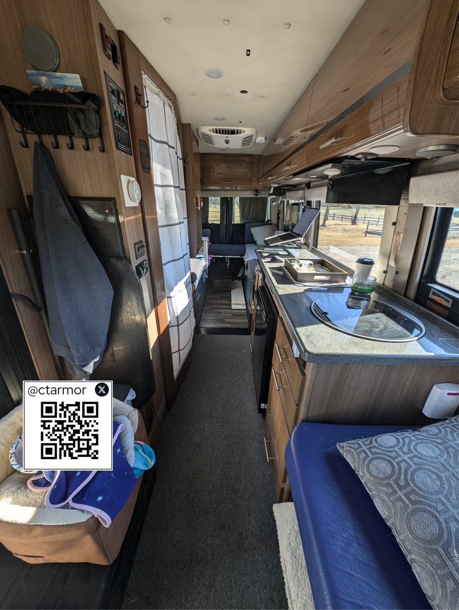 ctarmor's tweet photo. Wondering what it looks like working in a Sprinter office RV?
Today, Saturday I'm standing up in front of the counter.
#rv #rvlife #vanlife #rvnews #sprinter #sprintervan #gorving #rvlifestyle #rvtravel #mercedesbenzvans #mercedessprinter #sprintervan #vanlifestyle #vanlifedream https://t.co/U76SAOusra