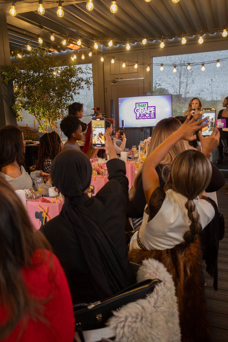 Indvstryclvb's tweet image. 🌅 Have you ever been to a breakfast panel talk where the vibes are high, the energy is fresh, and the food is on point? Imagine munching on a breakfast of champions, networking with ambitious go-getters, and soaking up wisdom from industry icons. #NetworkAndNosh #EliteEvents