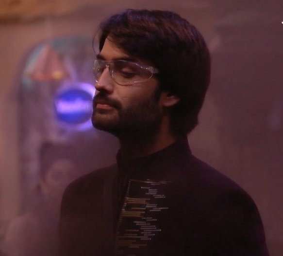 319k tweets done and dusted. Let's complete 350k tweets ASAP !!

Retweet | If you're a part of it.

"JANTA KA LADLA VIVIAN"