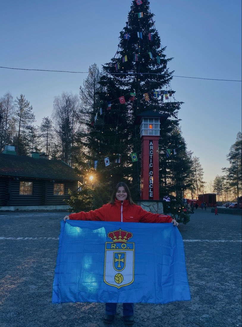 Desde el Círculo Polar Ártico en Laponia, apoyando siempre a mi <a href="/RealOviedo/">Real Oviedo</a> 💙💪🏼🇫🇮#RealOviedo #Volveremos #Oviedistasporelmundo