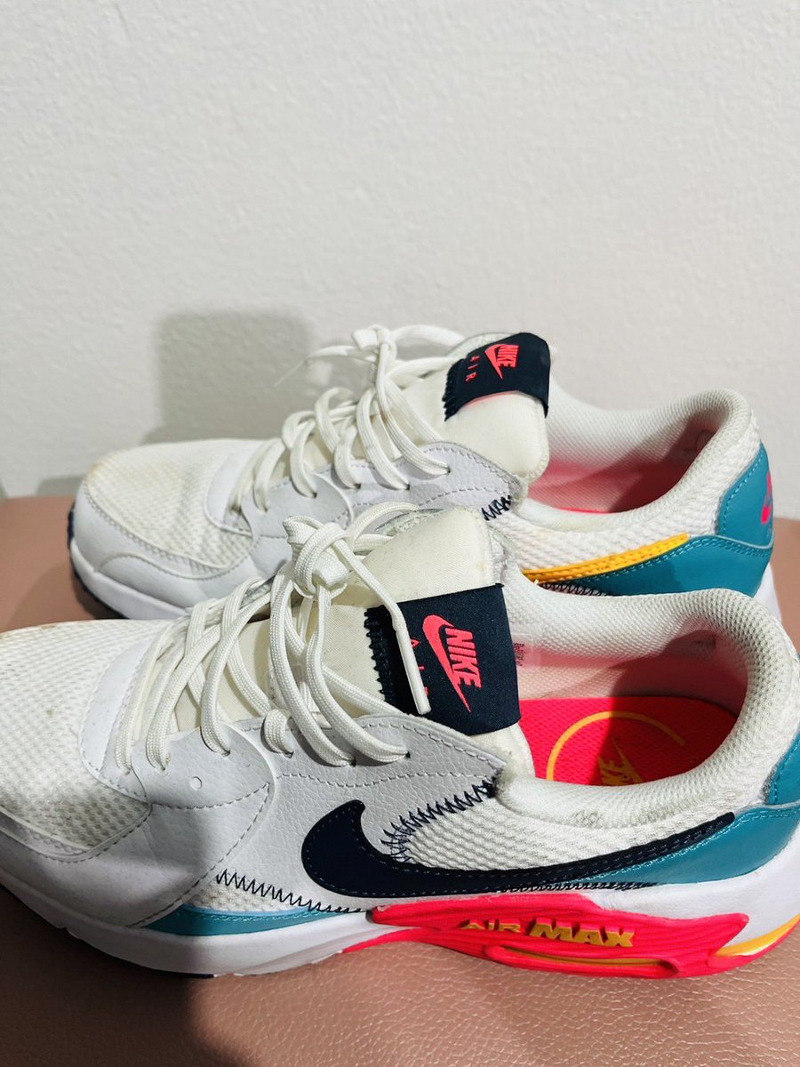 apppareela's tweet photo. Air Max Excee  8us 
ซื้อ 3700 ฿ 
ไม่ค่อยได้ มีกล่องให้ แต่รองเท้านำไปทำความสะอาดเองได้ค่ะ ไม่มีตำหนิเสียหาย
ปล่อยต่อ 2700 ส่งฟรีเลย

#ส่งต่อเสื้อผ้ามือสอง
#รองเท้ามือ2 
#ส่งต่อรองเท้ามือสอง 
#รองเท้ามือสองของแท้ 
#เสื้อผ้ามือสอง https://t.co/iJ55UuRWea