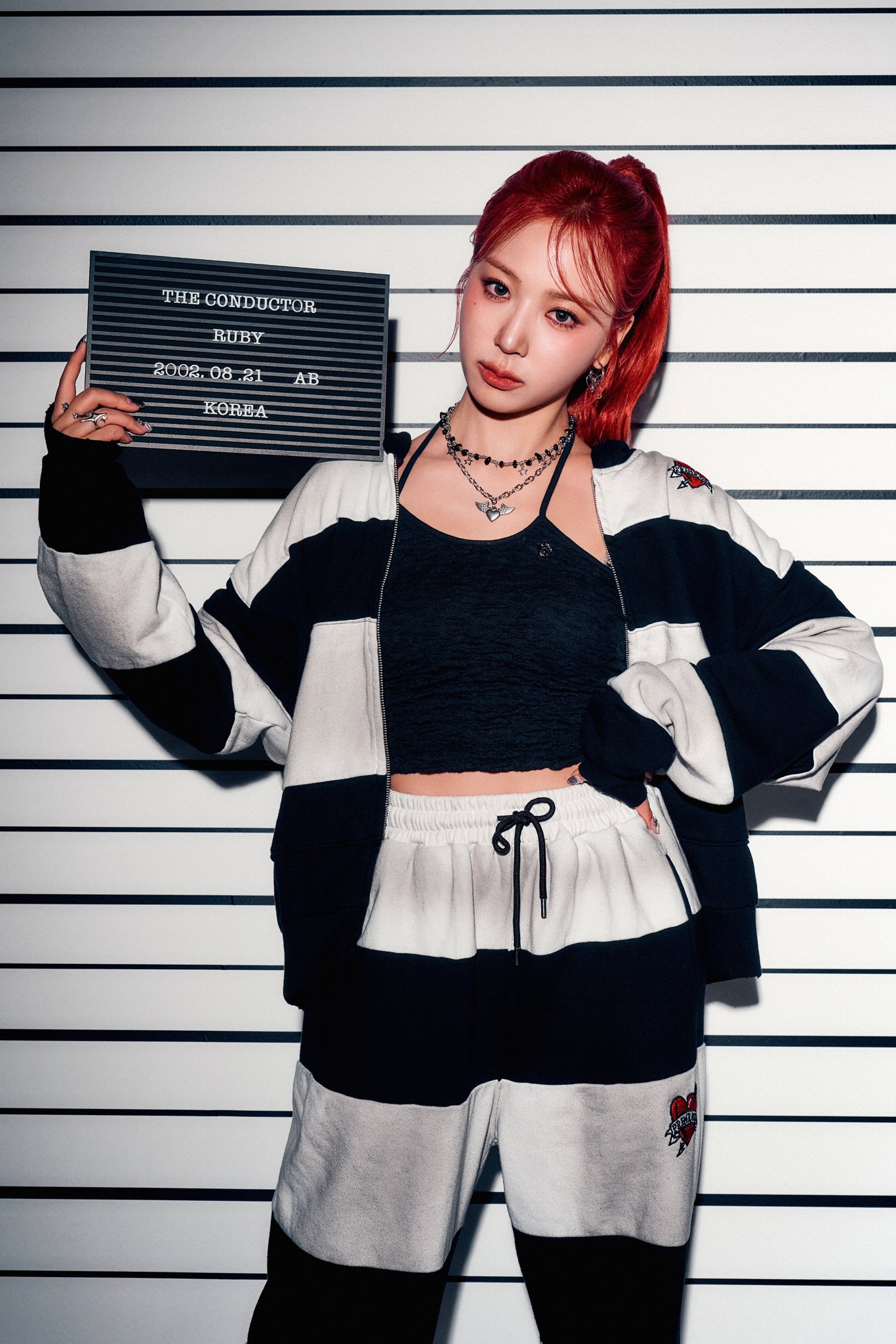 Gb85BHtawAAnzTy?format=jpg&name=large