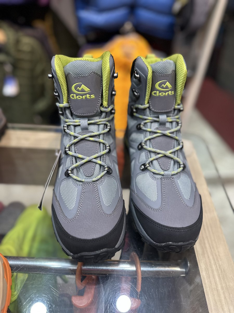trektools's tweet photo. Clorts treking boots
Colour-:Grey and Black
Size:- 40-44
Location:-Thamel narsing chowk (on the way to purple haze)
Whats app:-9845436650 Ashok Timalsina https://t.co/ulhPs9hGUi