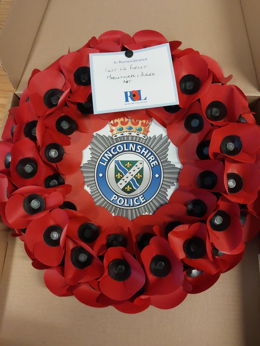 Sunday will see Remembrance services across the areas which will mean a increase in pedestrians as well as localised road closures. Please plan your journeys and try to avoid areas around cenotaphs. #WeWillRememberThem