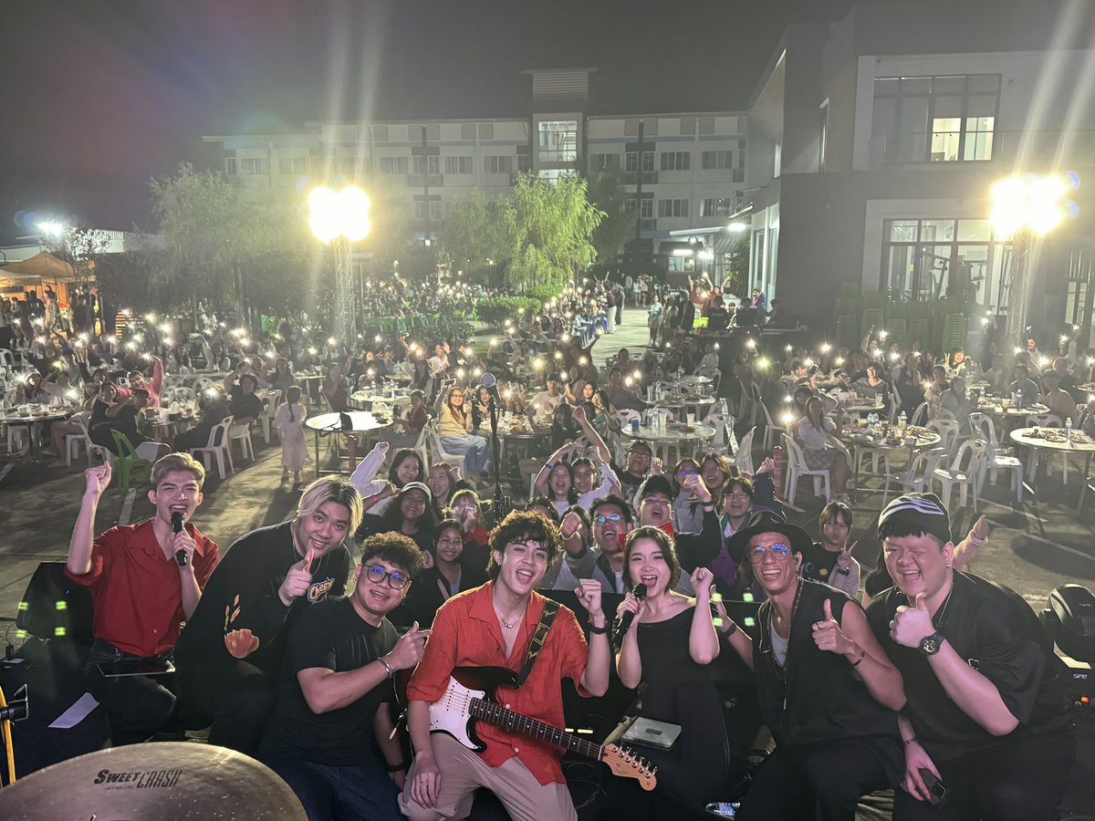 เอาภาพบรรยากาศที่เชียงรายวันนี้มาฝากครับ 🫶🏻🎤💗

#johnnattachot #จอห์นณัฎฐโชติ