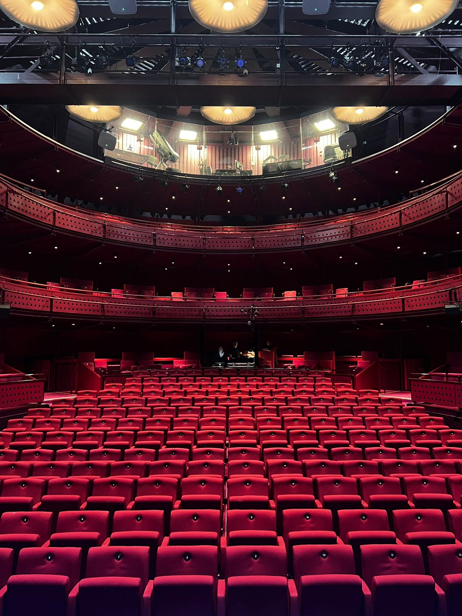 Our final performance of the 2024 tonight at <a href="/The_Lowry/">Lowry</a> 

From New York to Colchester, Norwich, Taunton and Oxford - join us in Salford for The Brief Life &amp; Mysterious Death of Boris III 

(5* Award Winning featuring live music)