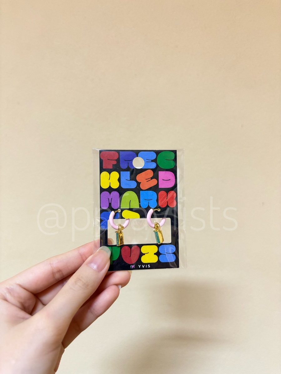 ppfavlists's tweet photo. #พร้อมส่ง Yvis x Freckled Market

Darling enamel hoop (สี pink-mint gem)
มือ1 ไม่เคยใส่ ส่งต่อ ฿400 รวมส่ง

สามารถสอบถามเพิ่มเติมได้ทางdmเลยน้า
#ส่งต่อ #yvis #ส่งต่อyvis #เครื่องประดับ #ต่างหู #แบรนด์ไอจี #เสื้อผ้า #ของดีบอกต่อ #ของขวัญ https://t.co/o50kK6JOvA