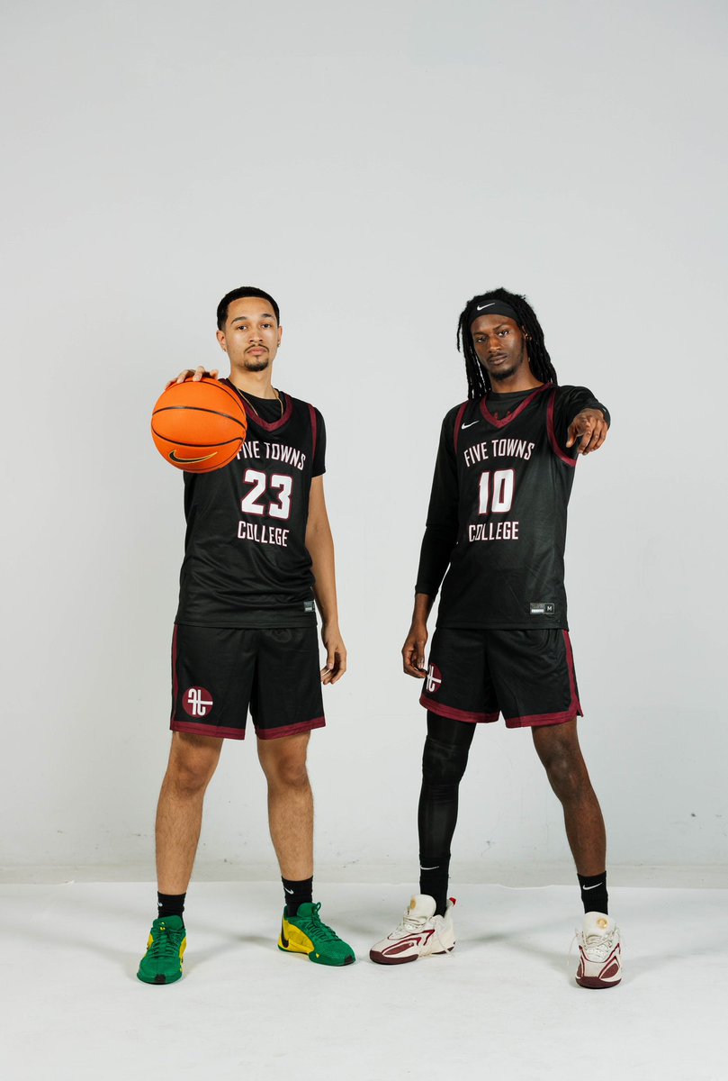 Mcknighthoops's tweet photo. year2 https://t.co/EsiV7BM11q