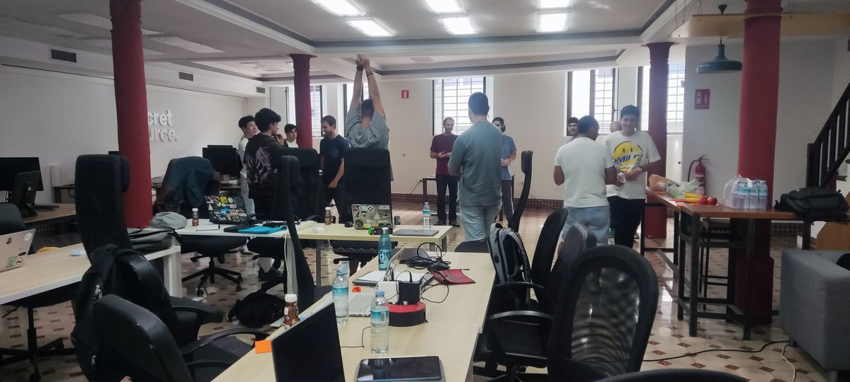 miguel_isCoding's tweet image. Global Day of Coderetreat en Gran Canaria!

En #Gofigeeks andamos hoy por aquí trayendo de nuevo este evento que hacía años que no se hacía en la isla 😊