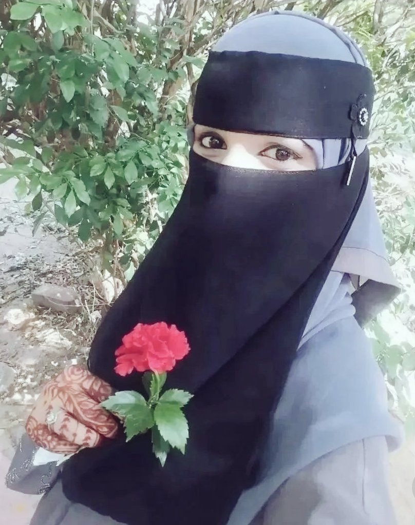 يمكن شخص يوقف معي ويساعدني ونتعرف علا بعض ونكون اصدقاءوحبايب 00967738231940