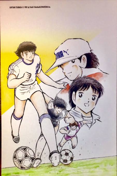 CTsubasa_indo's tweet photo. Pada tahun 1981, Seri manga (komik) Captain Tsubasa mulai beredar di masyarakat Jepang, komik yang diciptakan oleh Yoichi Takahashi itu mulai diadaptasi menjadi serial anime (animasi) yang disiarkan pertama kali oleh Animax dan TV Tokyo. 

Captain Tsubasa menggambarkan seorang anak sekolah dasar, Tsubasa Ozora yang bercita-cita menjadi pemain sepakbola profesional, Tsubasa Ozora digambarkan bermain untuk tim amatir tingkat sekolah dan kemudian mampu menembus Timnas Jepang.

📝 @panditfootball