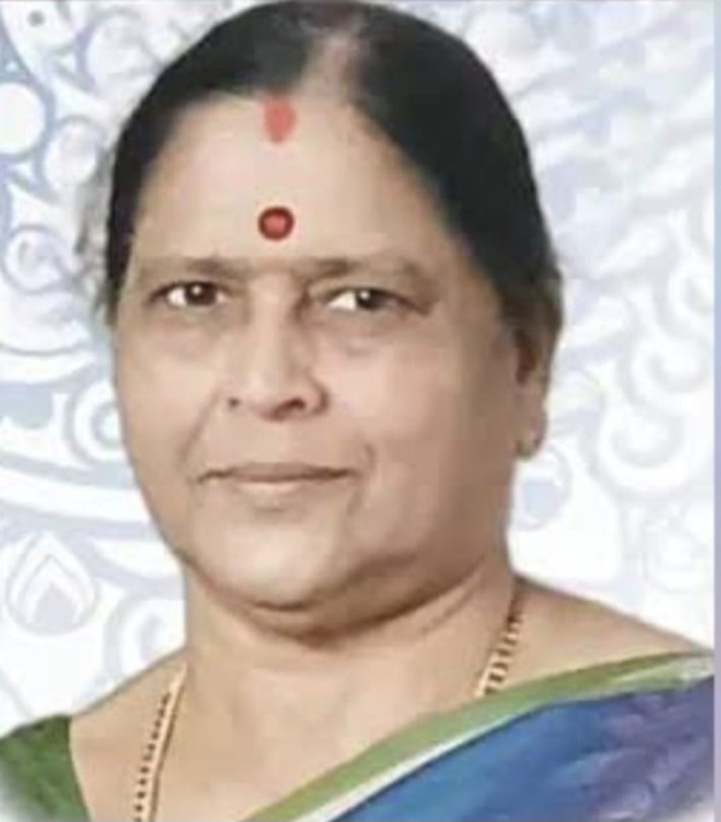 premsagar_off's tweet photo. @TelanganaCMO @revanth_anumula @KaramKomi @kapskom @revanth_anumula @INCTelangana @MahilaCongress @priyankagandhi @RahulGandhi Although she is not physically present, her spirit of bravery &amp;dedication to hard work continues to inspire.  Her unwavering commitment to her goals serves as a shining example for us https://t.co/LiYVDtELF6