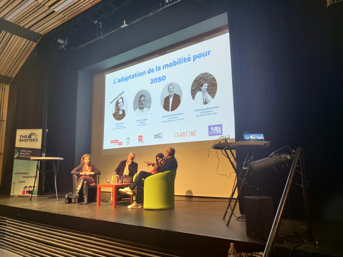 Les Shifters Lyon (@lesshifterslyon) on Twitter photo "Comment les mobilités peuvent-elles s’adapter aux besoins des citoyens d’ici 2050 ?"
Avec <a href="/FredBienvenue/">Fred Bienvenüe 🚲</a> (<a href="/LaVilleaVelo/">La Ville à Vélo Lyon Métropole</a>), <a href="/JCKohlhaas/">JeanCharles Kohlhaas</a> (<a href="/grandlyon/">Métropole de Lyon</a>), Jean-Luc Bahri (<a href="/MonUnivert/">Mon Univert</a>), Alice Moreuil (<a href="/Les_shifters/">Les Shifters</a>) "Comment les mobilités peuvent-elles s’adapter aux besoins des citoyens d’ici 2050 ?"
Avec <a href="/FredBienvenue/">Fred Bienvenüe 🚲</a> (<a href="/LaVilleaVelo/">La Ville à Vélo Lyon Métropole</a>), <a href="/JCKohlhaas/">JeanCharles Kohlhaas</a> (<a href="/grandlyon/">Métropole de Lyon</a>), Jean-Luc Bahri (<a href="/MonUnivert/">Mon Univert</a>), Alice Moreuil (<a href="/Les_shifters/">Les Shifters</a>)