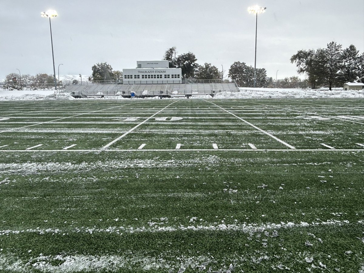 JeffcoAthletics's tweet image. FOOTBALL 🏈 
Huge shout out to all our @JeffcoSchoolsCo stadium managers. Have worked around the clock to get Trailblazer Stadium ready for a tripleheader Saturday, Nov. 9.

Noon - Summit vs Wheat Ridge
3:30 pm - Rock Canyon vs Chatfield 
7 pm - Evergreen vs Conifer 
#coprep