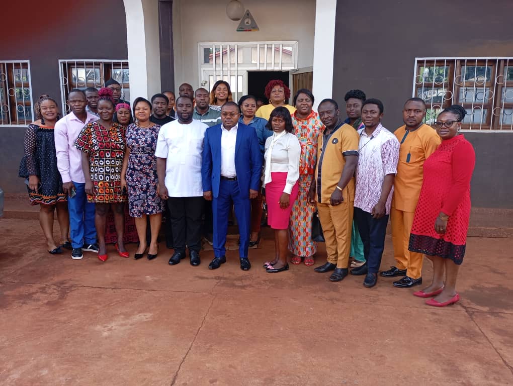 SustainableWom1's tweet photo. Enhancing Capacity on HIV #selftesting, was the emmidiate action taken by #RTG as part of the #AIDS Month activities shortly after the #HIV planning meeting of the NW Region. @SustainableWom1 was trained as partner to engage #HIVST @HerVoiceFund https://t.co/S41D1UjaU8