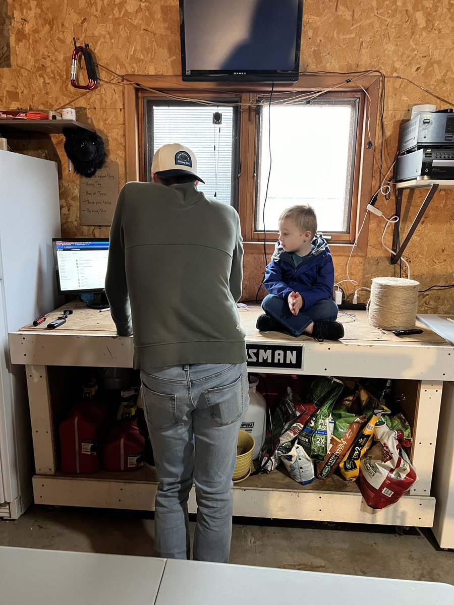 Tyler Johnson tweet media