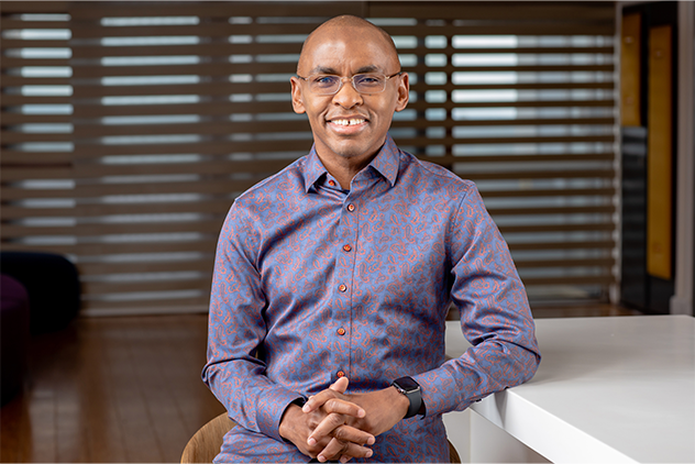 C_NyaKundiH's tweet photo. Safaricom CEO @PeterNdegwa_ must be scrolling Twitter wondering how Kenyans can be complaining that he blocked Telegram without telling them or issuing a statement. How could they demand accountability and openness from their Lord? How disrespectful #FreeTelegram https://t.co/nNeu65Hcwp