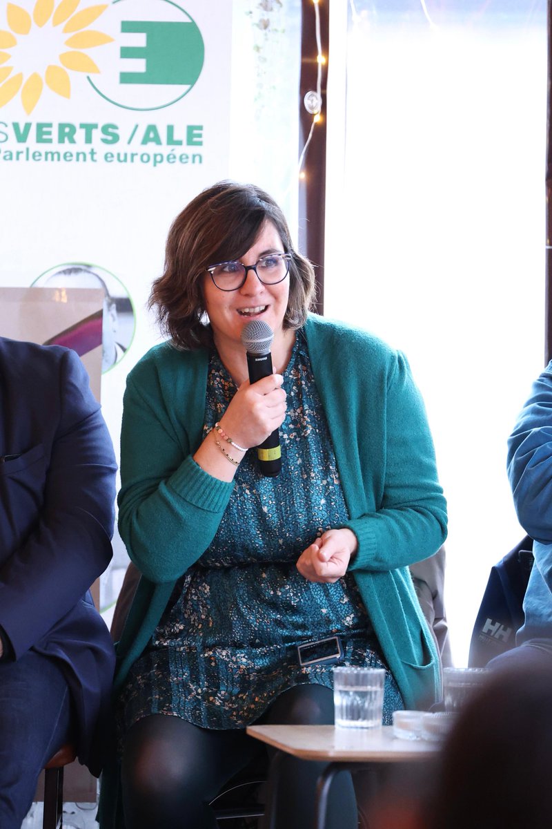 Cécile Bussière 🗣️ la résilience initialement, c'est un matériau qui est capable d'encaisser les chocs 👉 Comment réussir à continuer à s'engager malgré les coups?
Redonner du pouvoir d'agir pour passer d'un acte individuel à une dynamique collective est capital.