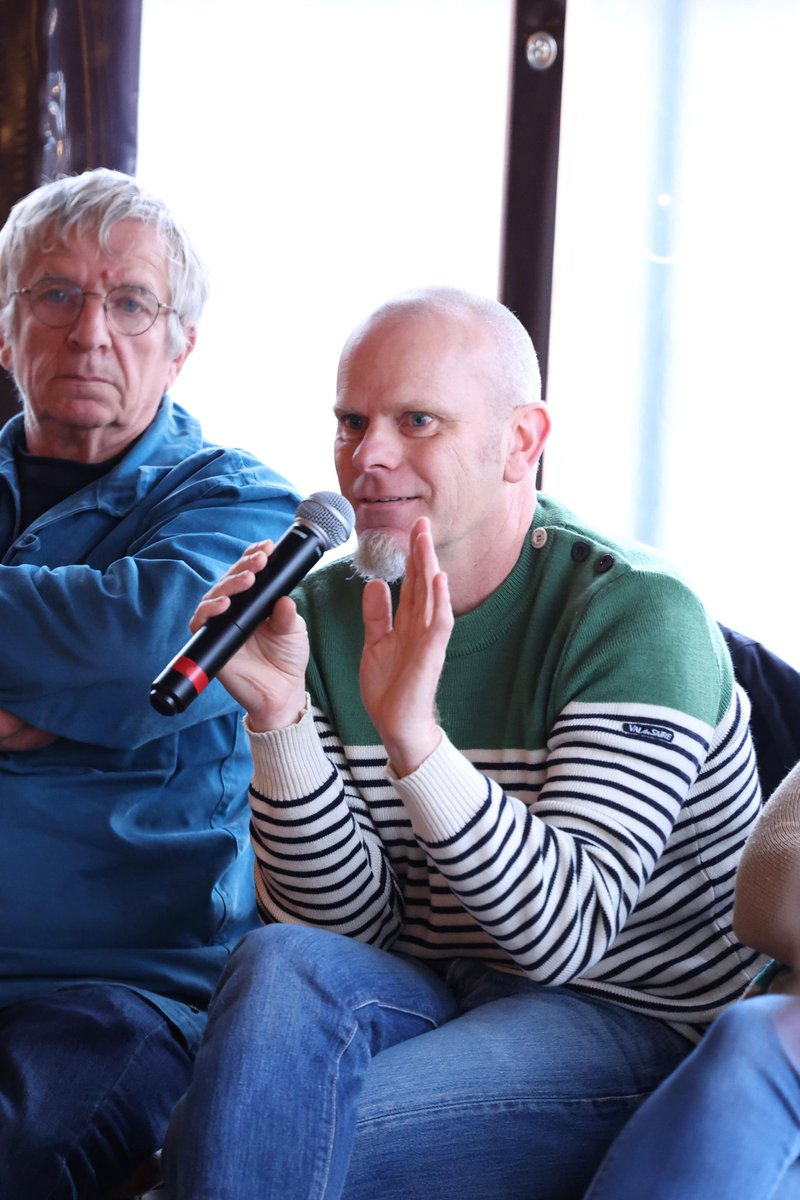 David Cormand🌻🇪🇺🌍🌏🌎 (@davidcormand) on Twitter photo <a href="/laurenHuet/">Laurent Huet</a> est élu dans une commune rurale de la Manche, et a mis en œuvre une politique des mobilités ambitieuse 👉 sécurisation des trajets à vélo entre les bourgs, achat d'un véhicule électrique en auto-partage, premiers stationnements vélos, nouvelles chaussées partagées..👏 <a href="/laurenHuet/">Laurent Huet</a> est élu dans une commune rurale de la Manche, et a mis en œuvre une politique des mobilités ambitieuse 👉 sécurisation des trajets à vélo entre les bourgs, achat d'un véhicule électrique en auto-partage, premiers stationnements vélos, nouvelles chaussées partagées..👏