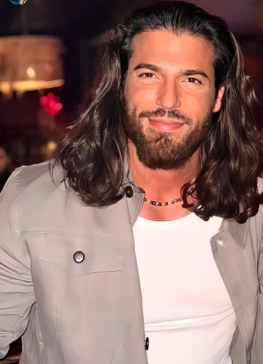 Continuando nossa comemoração. 
Copie ,cole e comente, colocando fotos , gifs, vídeos.
Com muito amor. 
#CanYaman 
#HappyBirthday35CanYaman