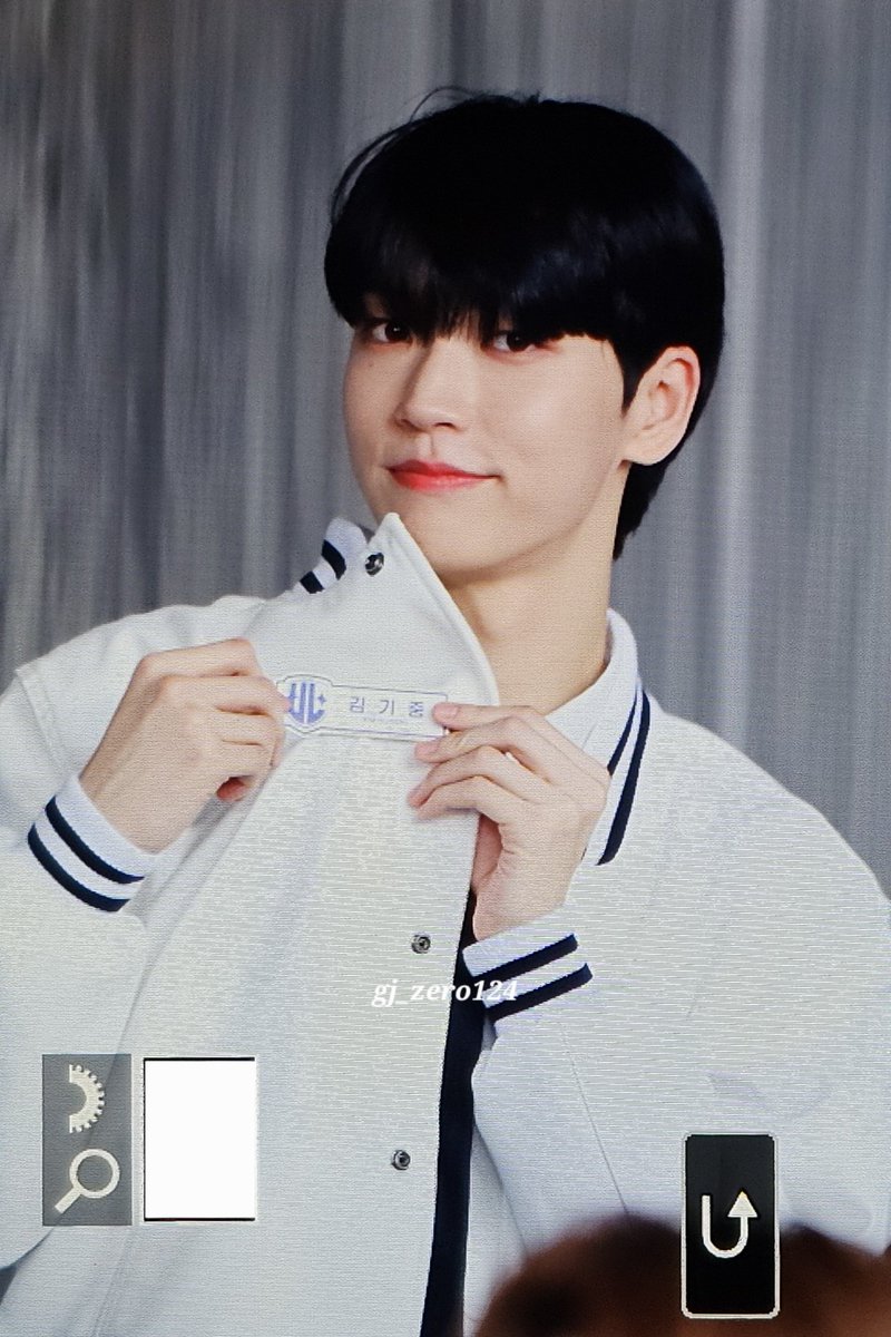 gj_zero124's tweet photo. 241109 

그루브 김기중 투표 많이 해주세요🗳💚

#김기중 #기중 
#KIMGIJOONG #GIJOONG https://t.co/edoxS3f1pf