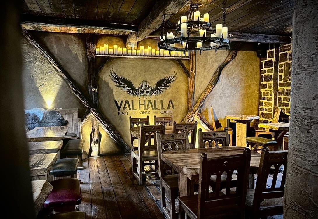 ValhallaYork (@valhallayork) on Twitter photo Today in Valhalla, as always, the Rhythm shalt be Rock and the Brews shalt be only the Best.
@vaultcitybrew <a href="/deyabrewery/">DEYA</a> <a href="/DMCBrewery/">DMC Brewery</a> <a href="/TurningPointbco/">Turning Point Brew Co</a> <a href="/afonmeluk/">Afon MΓͺl Meadery</a> <a href="/PulpCiderCo/">PULP Cider</a> <a href="/trickycider/">Tricky Cider</a>
& <a href="/HalfMoonBrewer/">Half Moon Brewery</a>
Have a great day!
Until Valhalla π€π€ Today in Valhalla, as always, the Rhythm shalt be Rock and the Brews shalt be only the Best.
@vaultcitybrew <a href="/deyabrewery/">DEYA</a> <a href="/DMCBrewery/">DMC Brewery</a> <a href="/TurningPointbco/">Turning Point Brew Co</a> <a href="/afonmeluk/">Afon MΓͺl Meadery</a> <a href="/PulpCiderCo/">PULP Cider</a> <a href="/trickycider/">Tricky Cider</a>
& <a href="/HalfMoonBrewer/">Half Moon Brewery</a>
Have a great day!
Until Valhalla π€π€