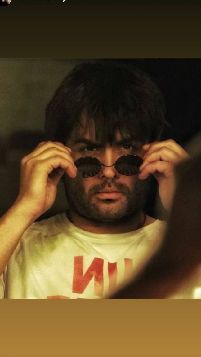 Mere name ka trend chl rha hai aaj X pe 😎😎

JANTA KA LADLA VIVIAN

Dekh kya rahe ho RETWEET karoooo 🔥🔥🔥

#VivianDsena