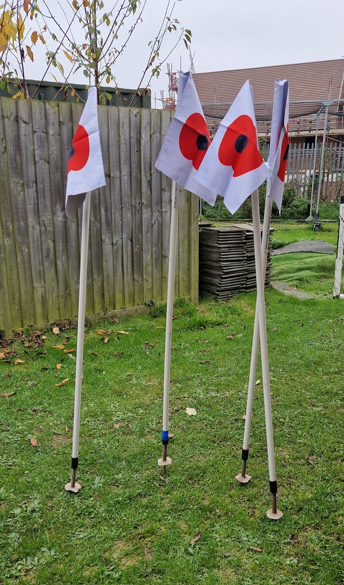 Corner Flags are looking good for today's game <a href="/Poppies4Kits/">Poppies4Kits - RBL Official Approved Supplier</a>