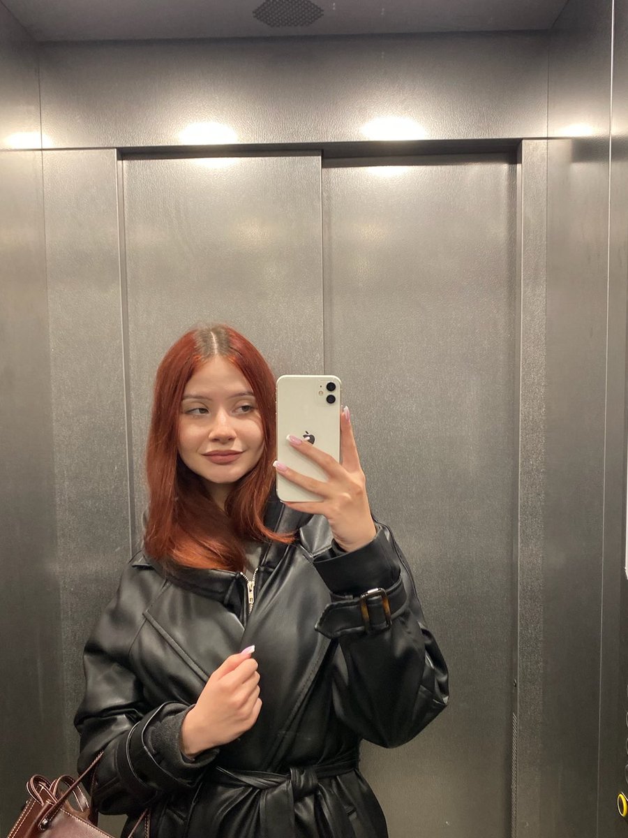 трампусик надеюсь ты не забыл код от домофона 4476 🥰