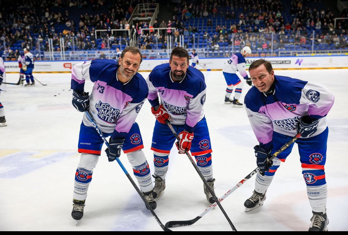 Patrik Berger tweet media