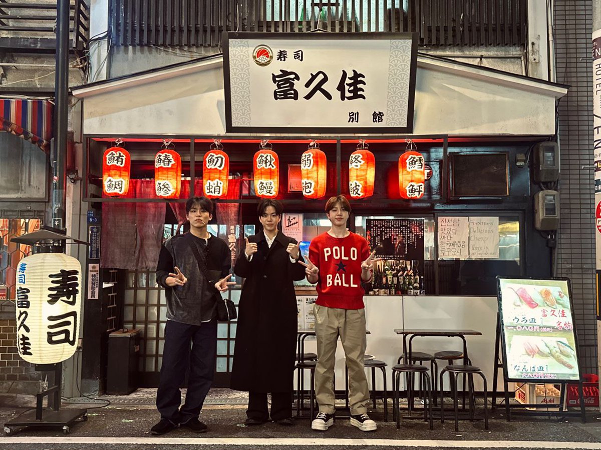 📸🐮🐺🦁

#トレジャー #SOJUNGHWAN #소정환 #YOONJAEHYUK #윤재혁 #PARKJEONGWOO #박정우 #TREASURE <a href="/treasuremembers/">TREASURE</a>