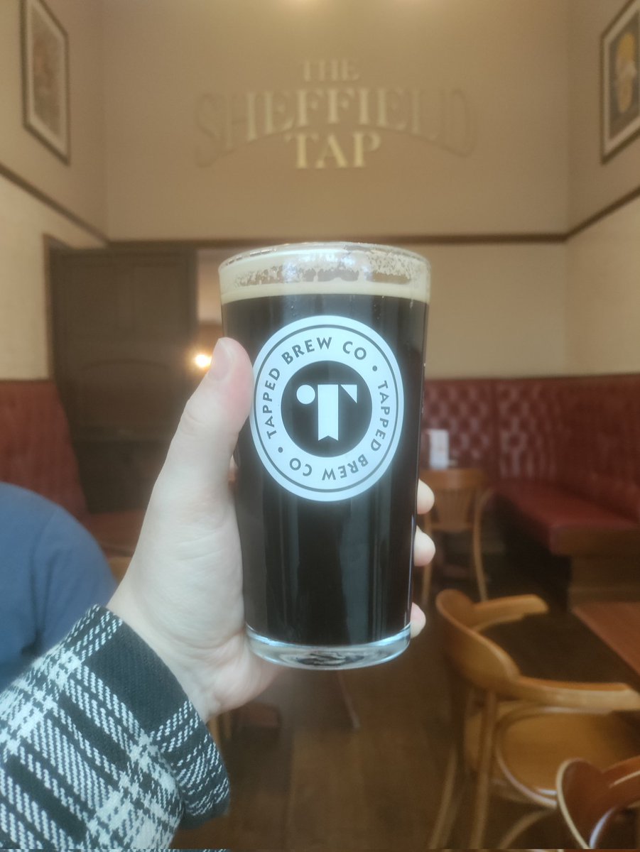 THoptimists's tweet image. Starting as I mean to go on! Cheeky one in the Sheffield Tap! #beeroclock #beeelovers
