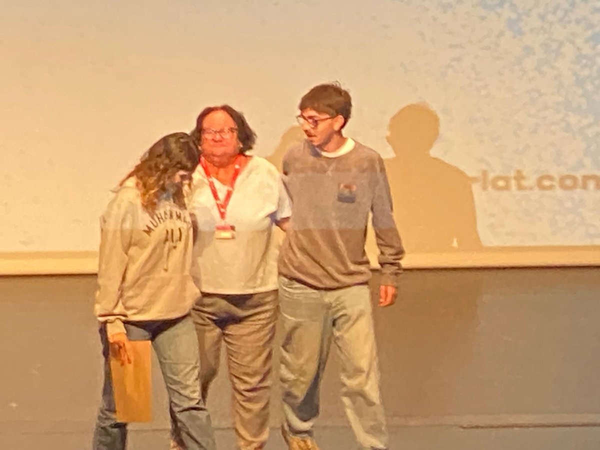 Lycée Max Linder-Libourne tweet media