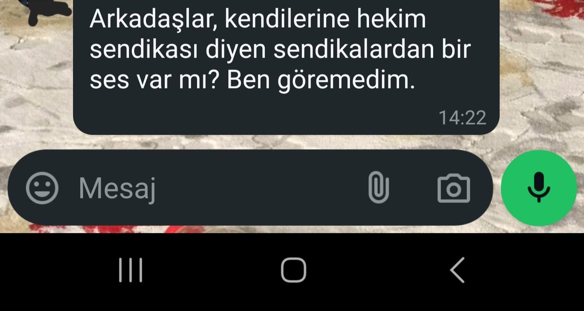 onge_ibrahim's tweet photo. Ah Adil Kurban ah bizi düşürdüğün hallere bak. Acaba şimdi ne yapıyorsun? Üç gün eylem yaptık ortada bile yoktun. 100 tane kim olduğunu bilmediğimiz kişileri ev sahibi yapmaya çalışırken 18000 üyeni ve 150000 hekimin ahını aldın haberin olsun. @hekimsen https://t.co/g7LnfDdAy0