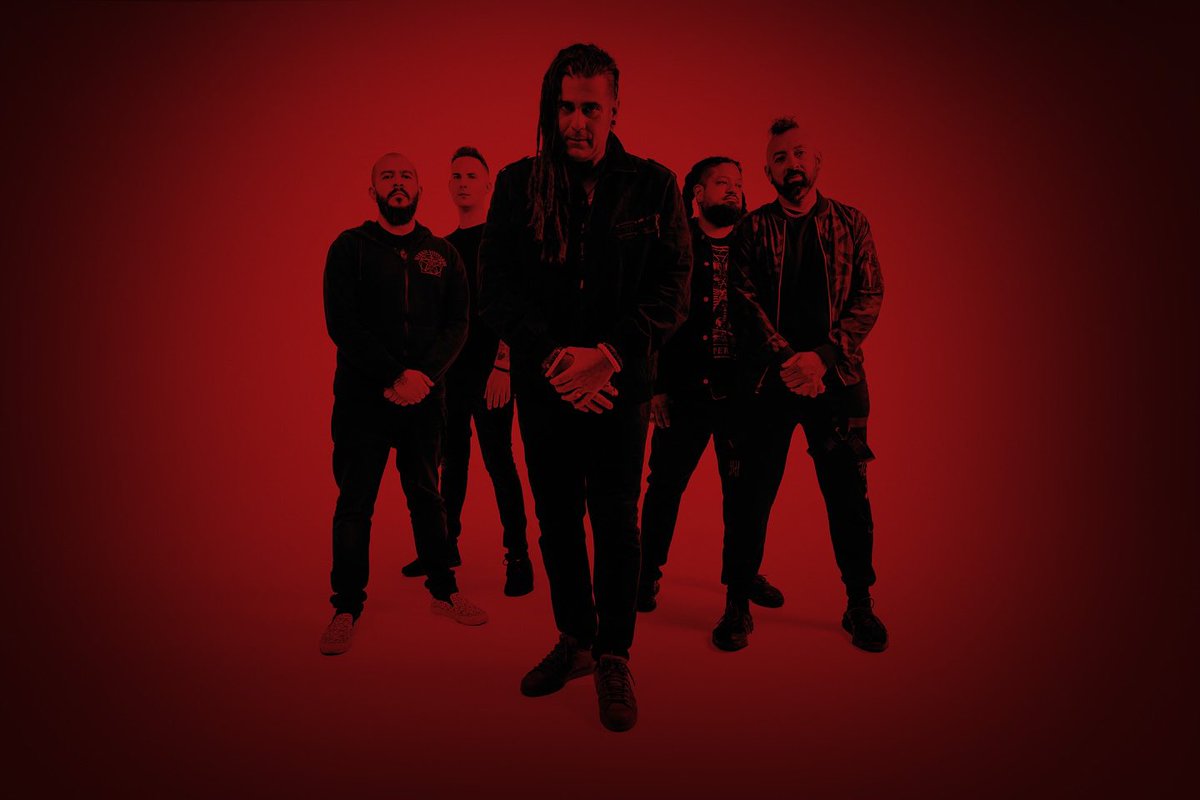 .<a href="/lionsatthegate/">Lions At The Gate</a> are back with a brand new single “Silhouettes Of Me” and it’s a damn good one‼️
Listen in on our Amped Spotify playlist and check out the killer accompanying video ⤵️
theundergroundaustralia.com.au/lions-at-the-g…