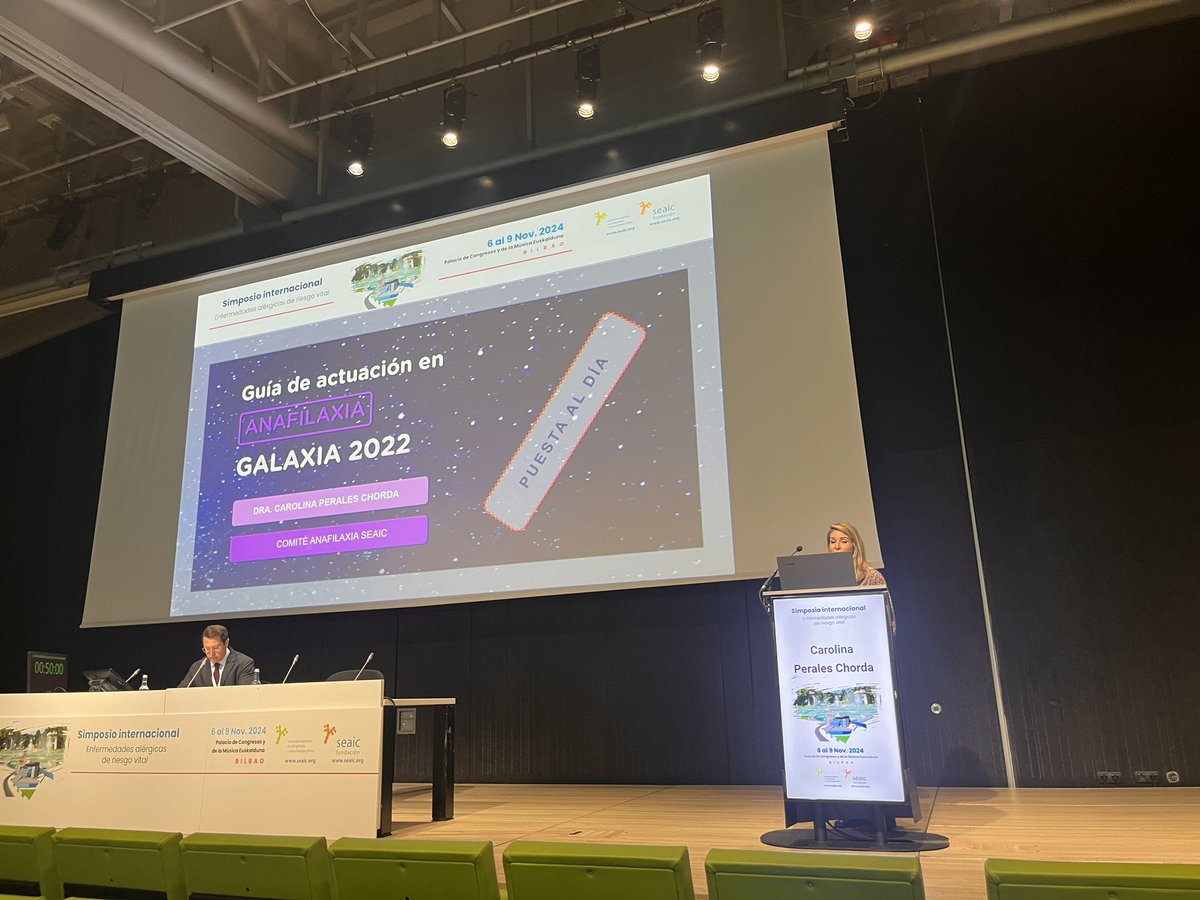 Nuestra vicepresidenta de <a href="/AVAIC_1/">AVAIC</a> la Dra Carolina Perales nos presenta la actualización de la Guía GALAXIA <a href="/SEAIC_Alergia/">SEAIC</a> #SEAIC2024 <a href="/capechor/">Carolina</a>