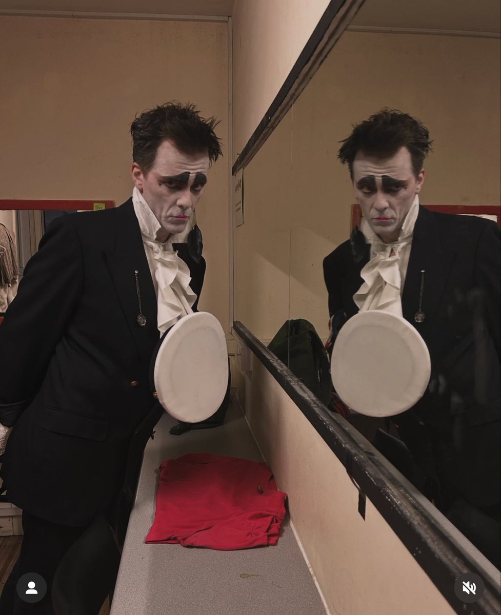 Tracey Collins tweet media