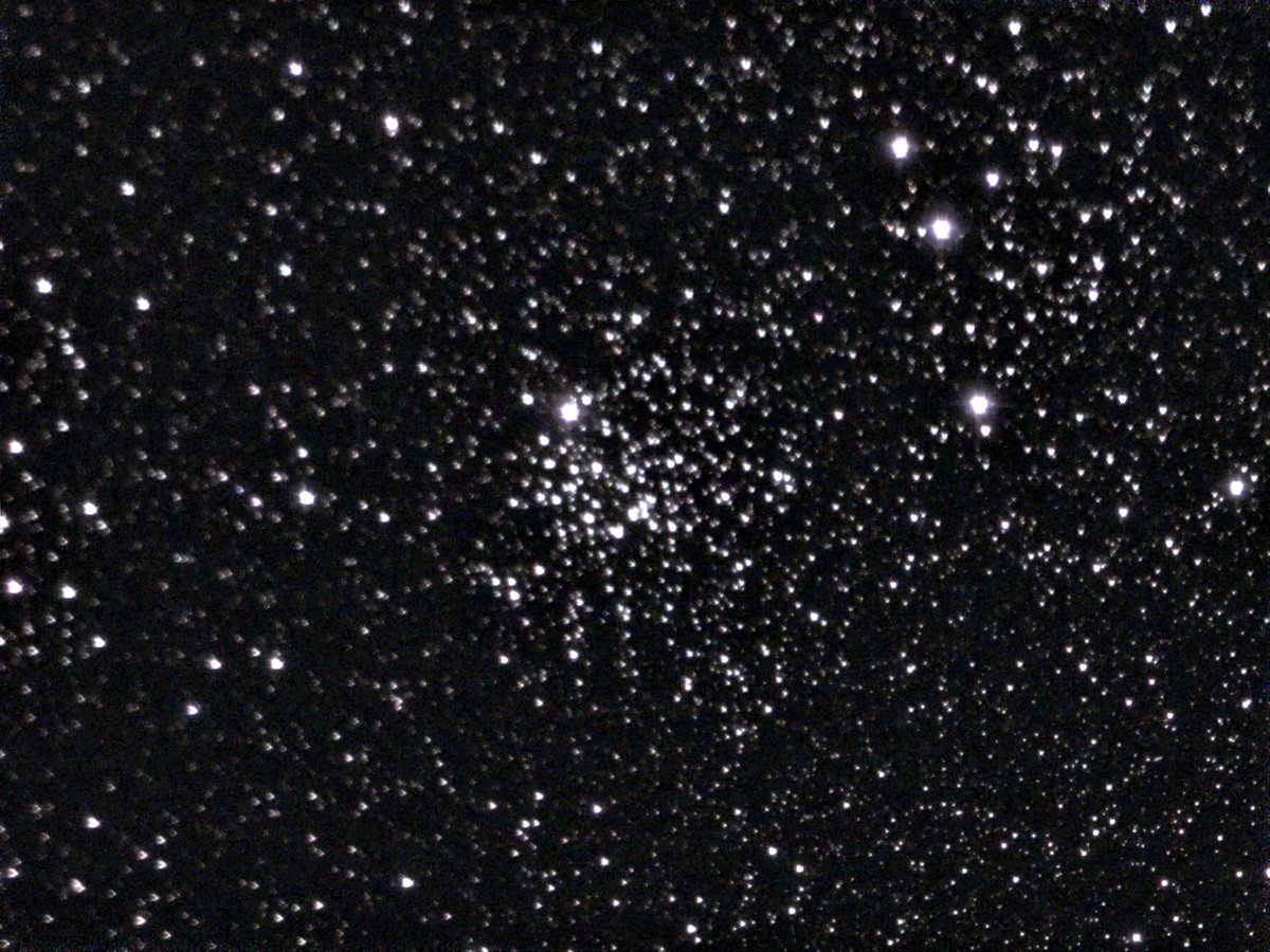 bdw8e4gQXHEcox9's tweet photo. YouTubeショート動画をUPしました。
カシオペヤ座にある散開星団(M52)
https://t.co/YsNAY7wWoz
#天体観測
#YouTube
#ショート動画
#unistellar
#evscope2 https://t.co/2NwzPlkzj9