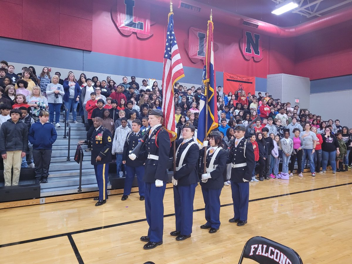 Nowlin honored our veterans with breakfast and hosted an assembly. Elementary students wrote thank you notes and a student read an original poem. Thank you for your service!